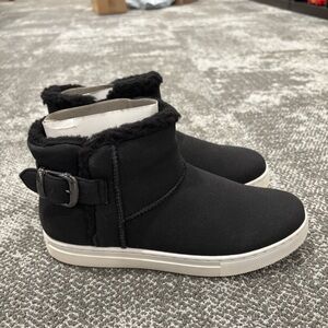 Cliffs by White Mountain Womens Beamish Chilly Weather Zipper Booties Womens 8.5